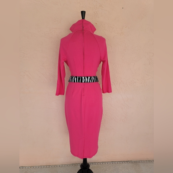 New Pinup Couture Pinup Girl Clothing Deadly Dames Pink Strangelove Wiggle Dress - Picture 2 of 10